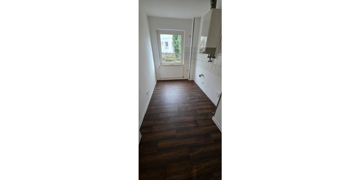 Frisch renovierte 3-Zimmer-Wohnung in zentraler Innenstadtlage 3 zimmer