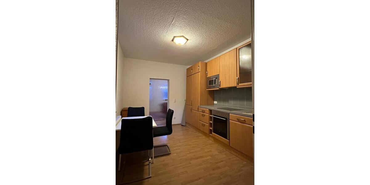 Reihenhaus Essen Stadtbezirk V - 3 Zimmer, 68 m&sup2;, 1.200&euro; | Angebot:26037343