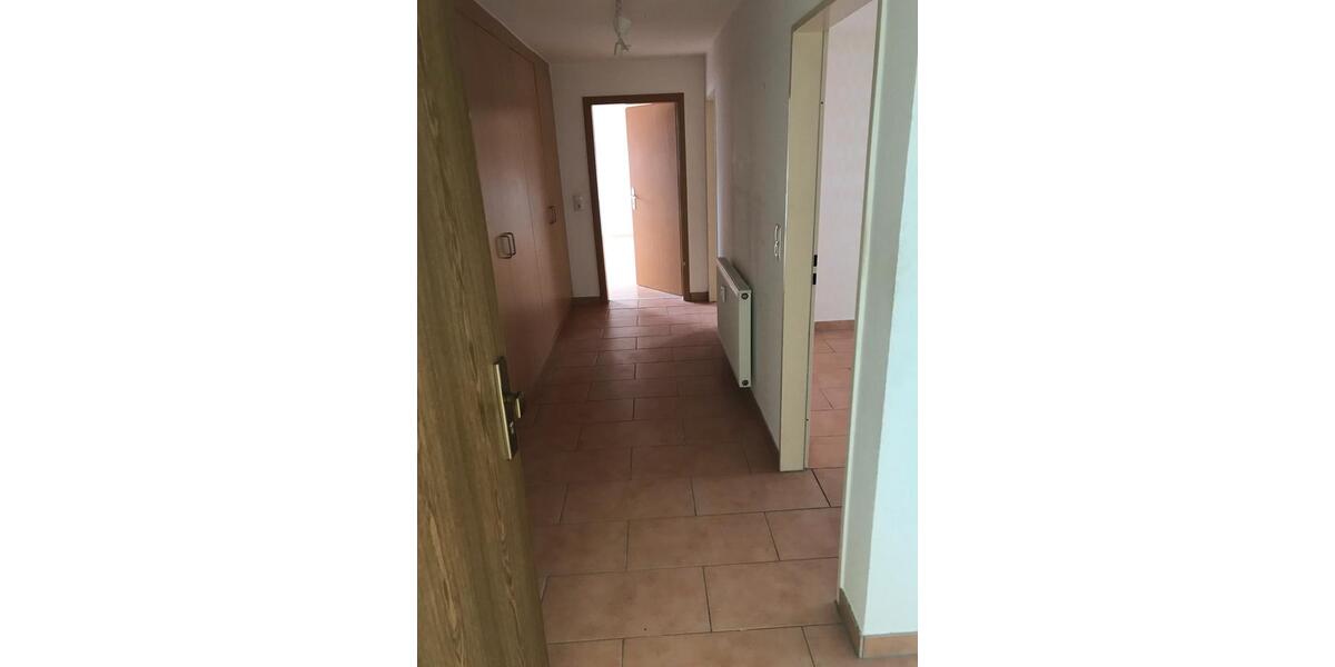 Dachgeschoßwohnung Datteln - 2.5 Zimmer, 80 m&sup2;, 400&euro; | Angebot:26133372