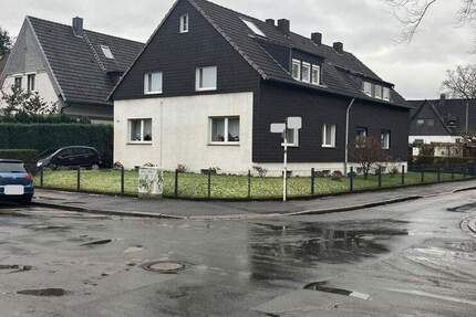 Großzügiges 3-Familienhaus, Sauna, Garagen in Top-Wohnlage von Dortmund-Scharnhorst 1 zimmer