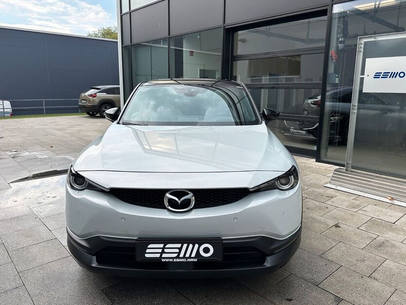 Mazda MX-30 10.331 km 18.300 € Oberhausen 46149