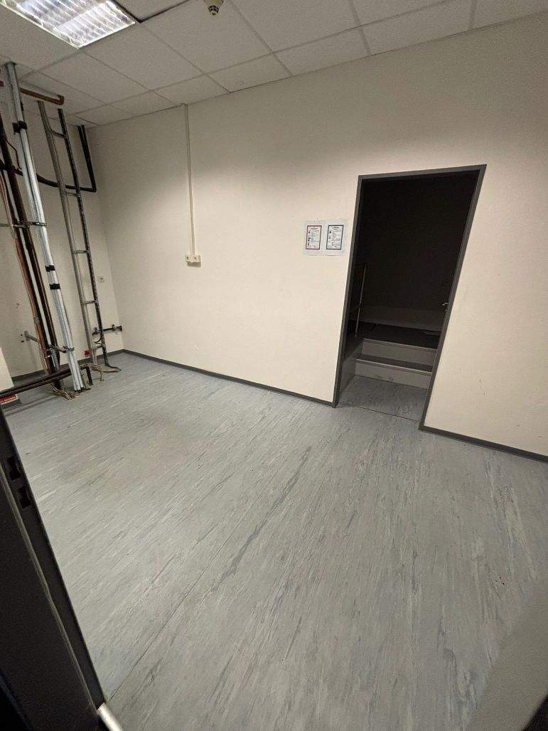 Attraktive Gewerbefläche in Top-Lage - 480 m² direkt am Hauptbahnhof - All-in-Miete zimmer