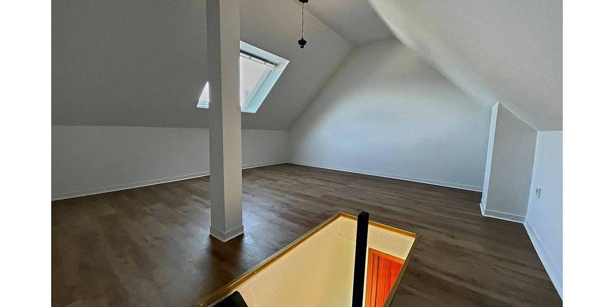 Etagenwohnung Gelsenkirchen Bulmke-Hüllen - 2 Zimmer, 35 m&sup2;, 315&euro; | Angebot:26139598