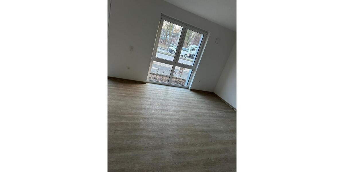 Erdgeschoßwohnung Essen Stadtbezirk VI - 3 Zimmer, 97 m&sup2;, 1.260&euro; | Angebot:25234458