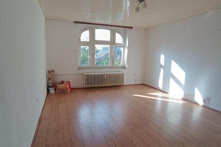 OB: Hell und geräumig, 3 Zi, ab 01.01 3 zimmer