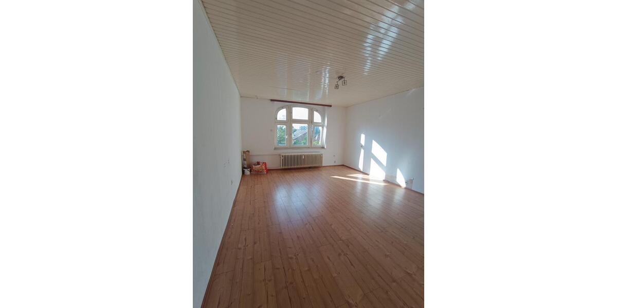 OB: Hell und geräumig, 3 Zi, ab 01.01 3 zimmer