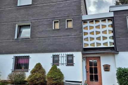 Wohnung im Zweifamilienhaus zu vermieten zimmer