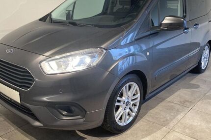 Ford Tourneo Courier 122.533 km 6.890 &euro; Bochum - Linden 44879