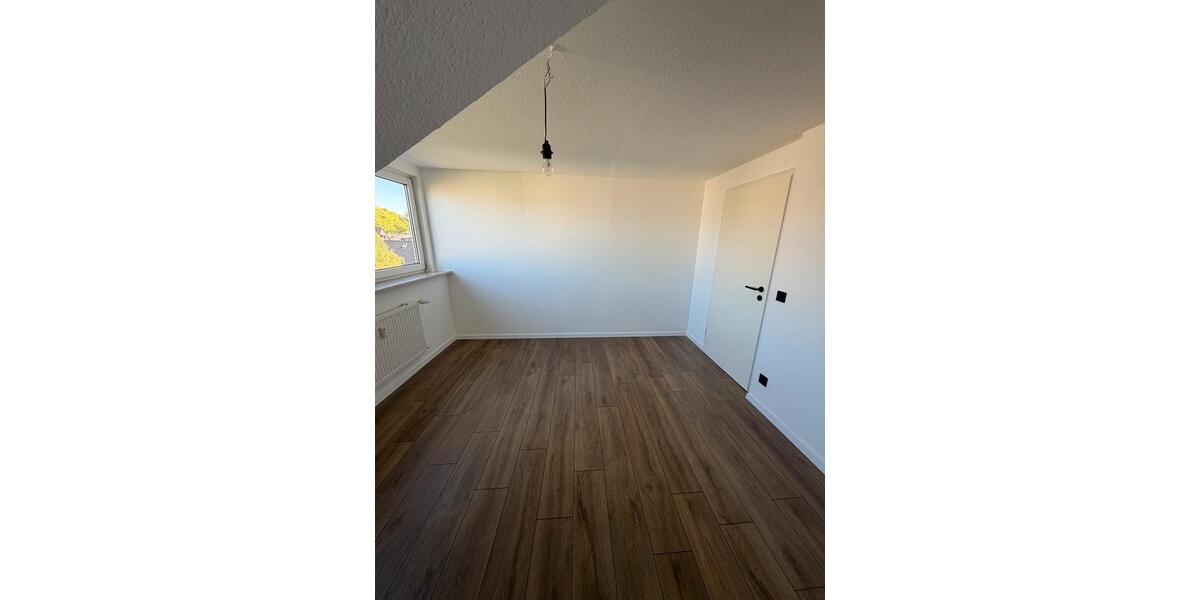 Dachgeschoßwohnung Dortmund Aplerbeck - 2 Zimmer, 52 m&sup2;, 680&euro; | Angebot:26323567