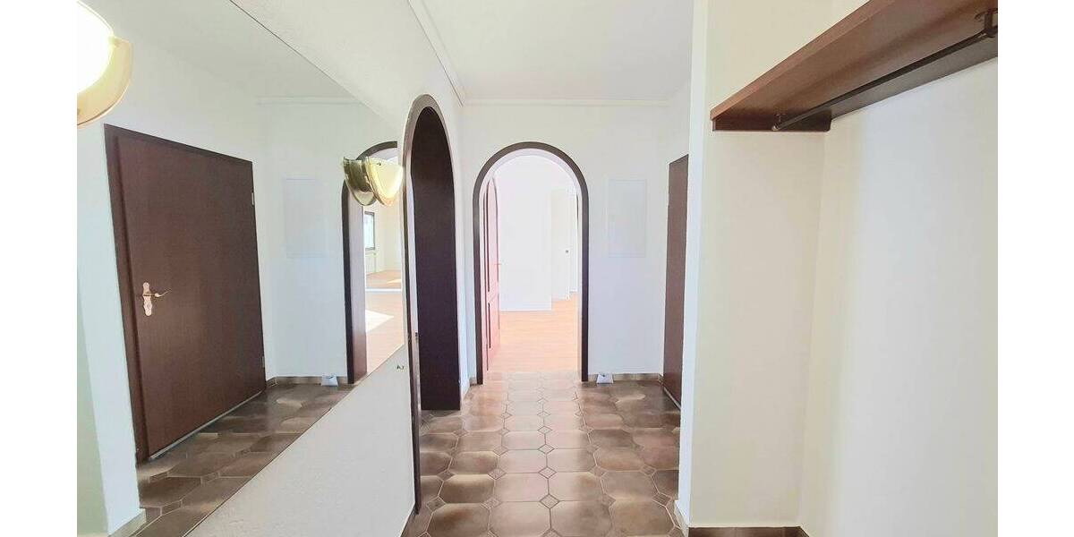 Großzügige Wohnung mit Terrasse in zentraler Lage von Recklinghausen-Süd - Etagenwohnung Recklinghausen Süd | Angebot:26845376