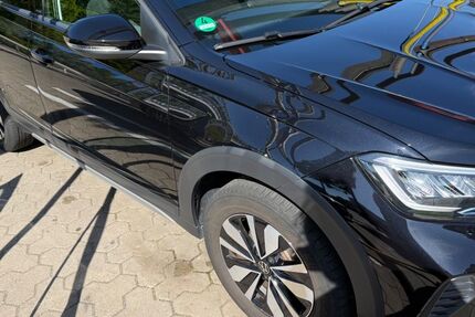 VW Taigo 25.500 km 19.899 &euro; Dortmund 44135