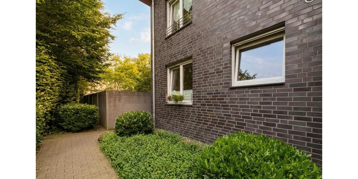 Hochparterre Mülheim an der Ruhr - 2.5 Zimmer, 83 m&sup2;, 259.000&euro; | Angebot:27024048