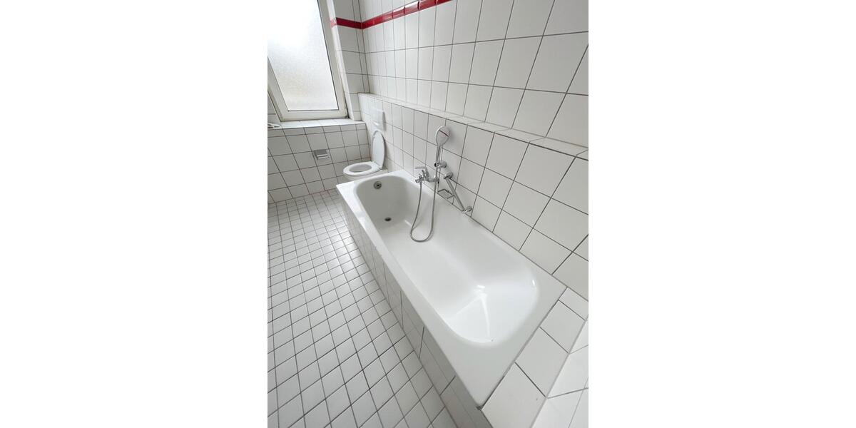 Etagenwohnung Dortmund Huckarde - 2 Zimmer, 72 m&sup2;, 700&euro; | Angebot:26136375