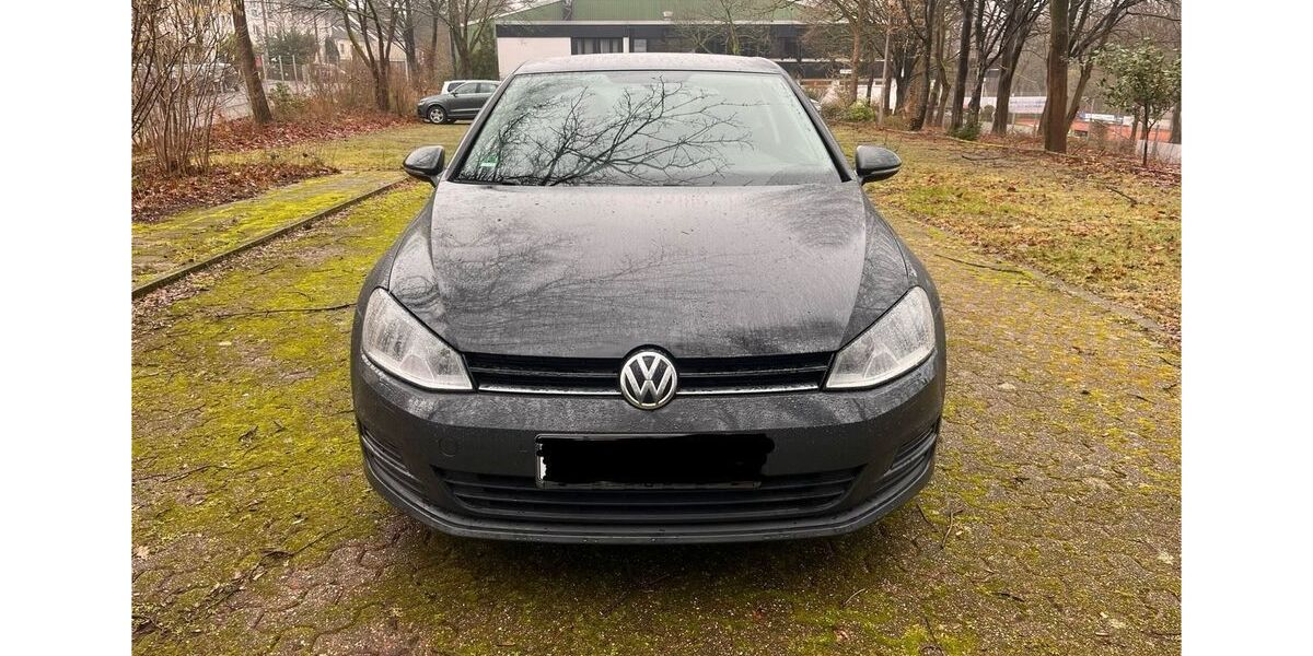 VW Golf 147.000 km 6.700 &euro; Essen 45307