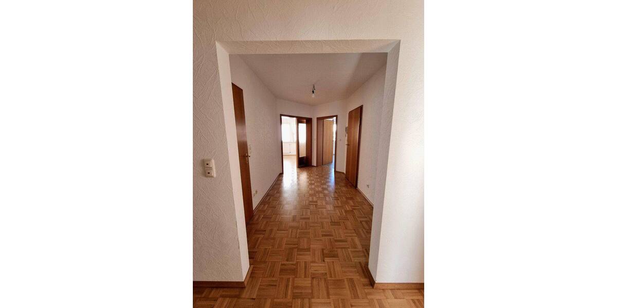Etagenwohnung Bochum Höntrop - 3 Zimmer, 118 m&sup2;, 1.250&euro; | Angebot:26875118