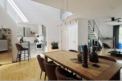 Wohnung zum Kaufen in Mülheim 445.000 € 120 m² 3 zimmer