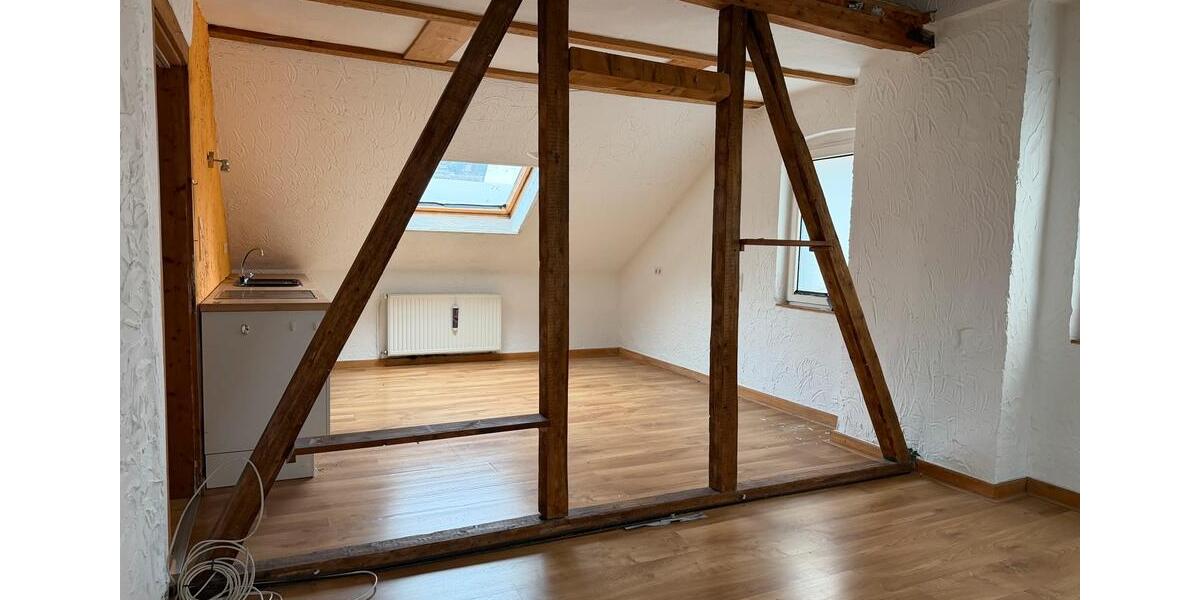 Dachgeschoßwohnung Lünen - 2.5 Zimmer, 43 m&sup2;, 350&euro; | Angebot:26322712