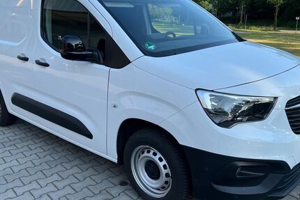 Opel Combo 91.860 km 10.400 &euro; Gladbeck 45966
