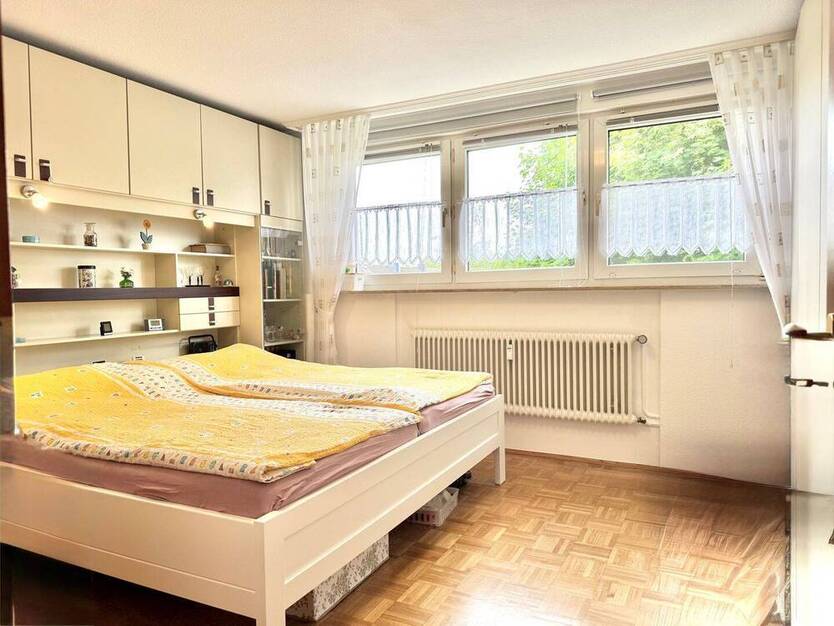 BESICHTIGUNGSSTOPP! Familien willkommen! Attraktive 4,5-Zimmer Wohnung mit Garage in Frohnhausen.