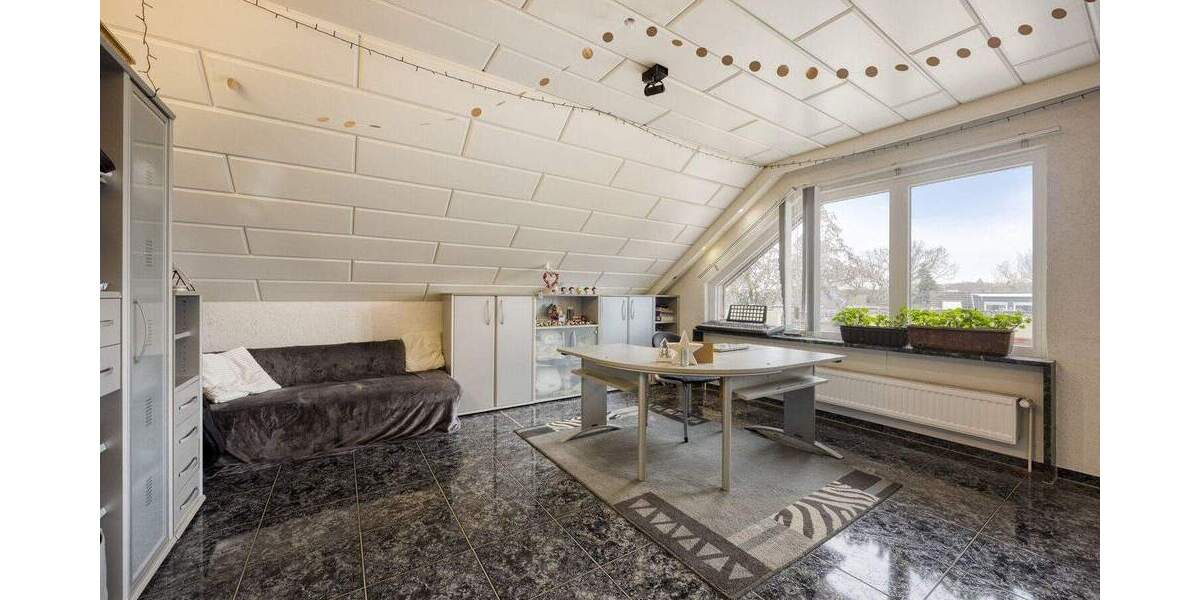 Etagenwohnung Castrop-Rauxel Frohlinde - 5 Zimmer, 176 m&sup2;, 340.000&euro; | Angebot:25301862