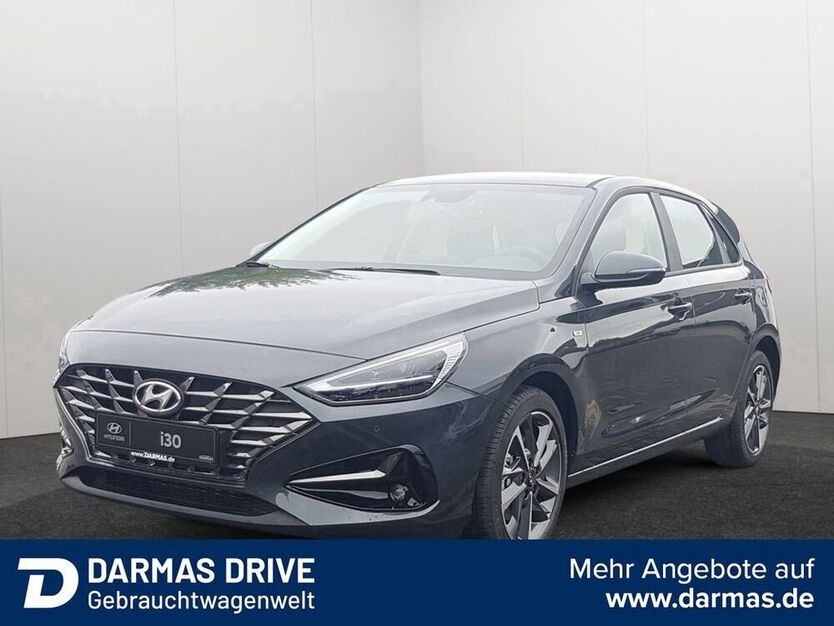 i30