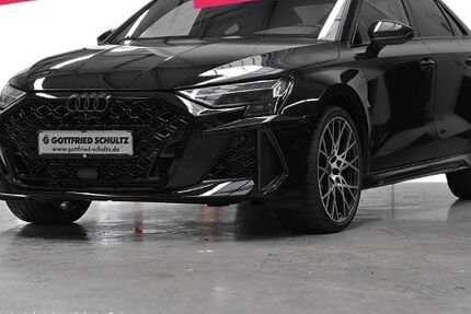 Audi RS3 9.000 km 69.970 € Hagen 58089