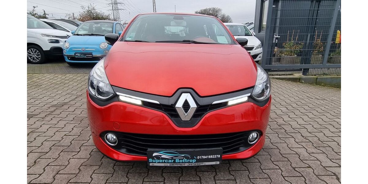 Renault Clio 111.038 km 5.700 &euro; Bottrop 46238