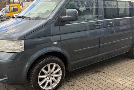 VW T5 Transporter 372.000 km 14.900 &euro; gelsenkirchen 45881