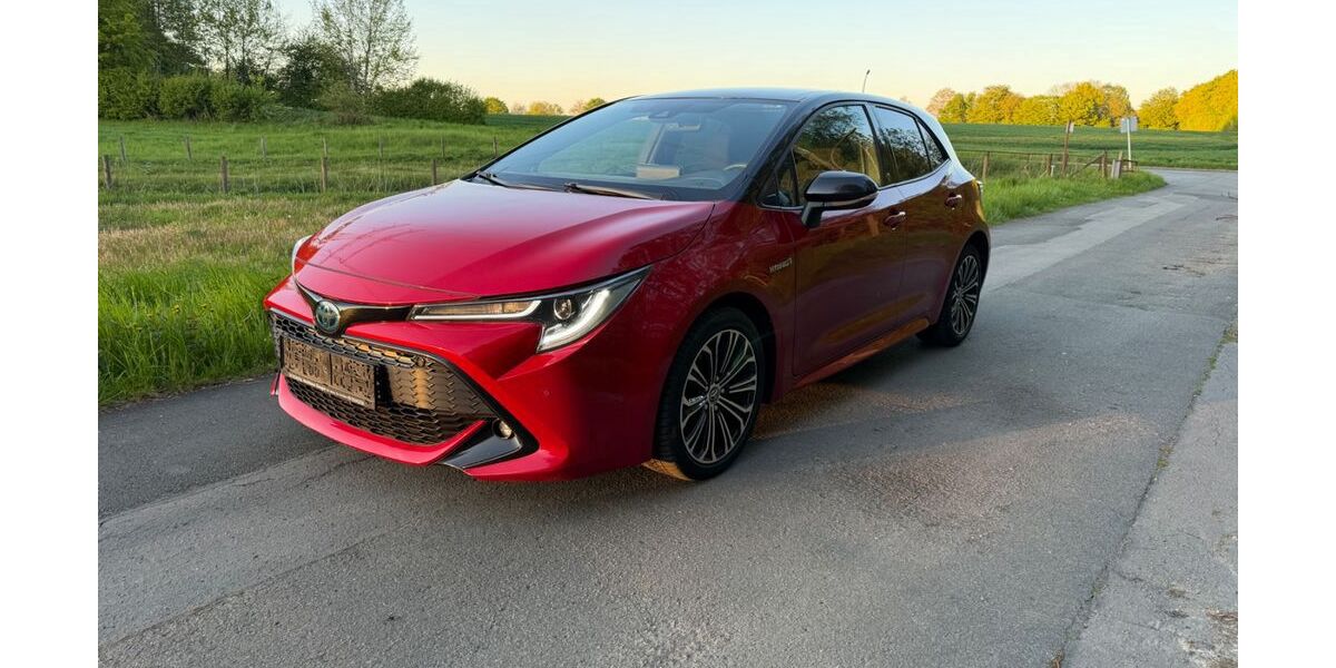 Toyota Corolla 49.000 km 18.990 &euro; Dortmund 44379