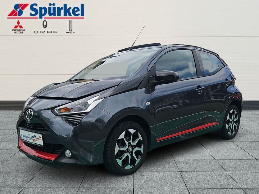 Aygo (X)