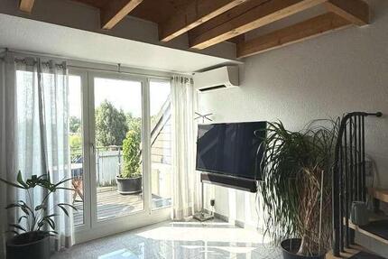 Stylische Maisonette-Wohnung mit Balkon – ruhig & zentral gelegen zimmer