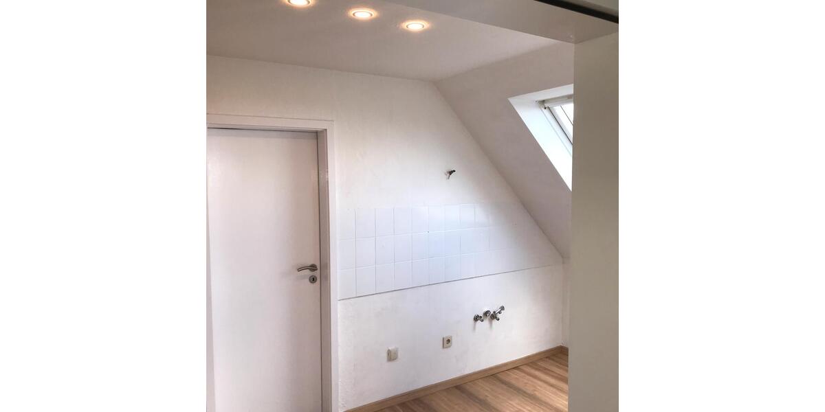 Dachgeschoßwohnung Dortmund Hörde - 1.5 Zimmer, 43 m&sup2;, 125.000&euro; | Angebot:26235883