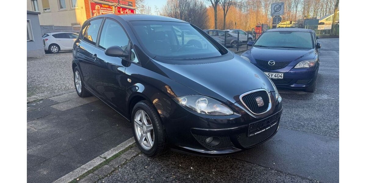 Seat Altea 123.308 km 2.990 &euro; Herten 45701