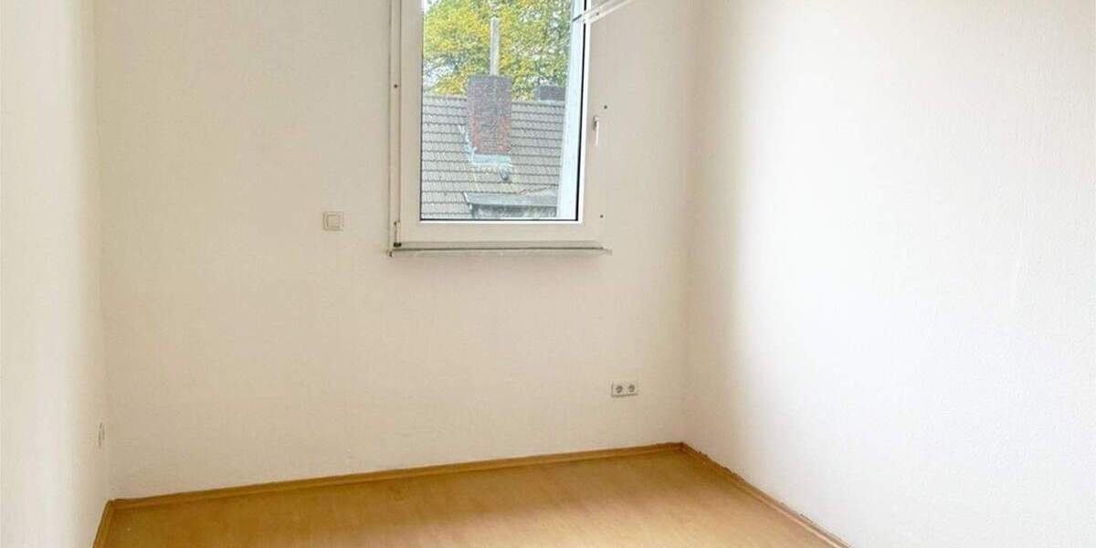 Etagenwohnung Herne Wanne - 4 Zimmer, 100 m&sup2;, 690&euro; | Angebot:23950977