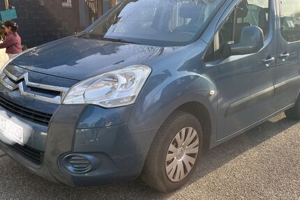 Citroen Berlingo 165.885 km 4.199 &euro; Essen 45289