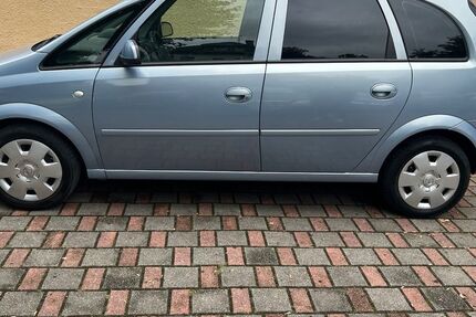 Opel Meriva 127.000 km 2.800 € Gelsenkirchen 45899