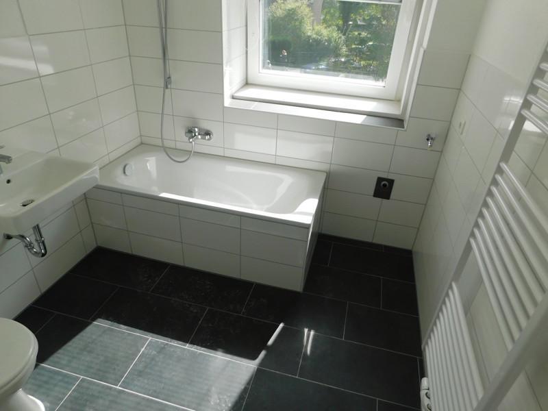 Wohnung im frisch modernisiertem Haus frei! Ideal als kleine Familie! zimmer