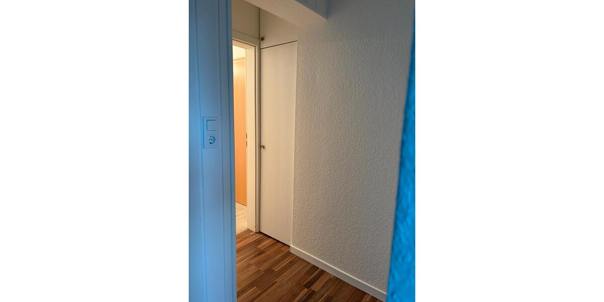 Dachgeschoßwohnung Oberhausen Rothebusch - 3.5 Zimmer, 80 m&sup2;, 640&euro; | Angebot:24641492