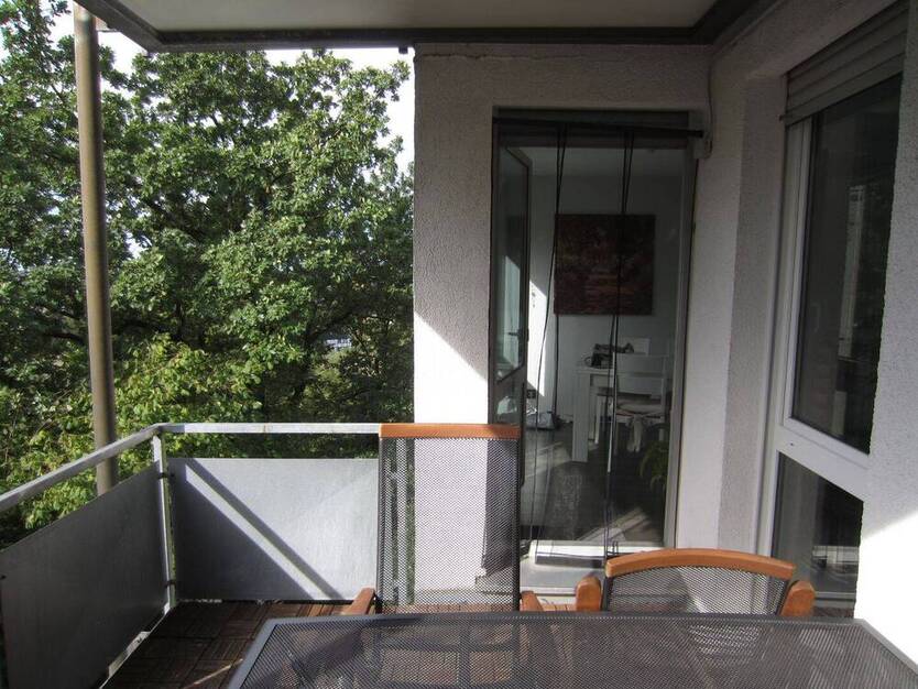 58456 WITTEN-HERBEDE-VORMHOLZ, AM WALDRAND GELEGEN, HELLE, MODERNE EIGENTUMSWOHNUNG MIT BALKON, AUFZUG, TIEFGARAGEN-STELLPLATZ, ZU VERKAUFEN ! 3 zimmer