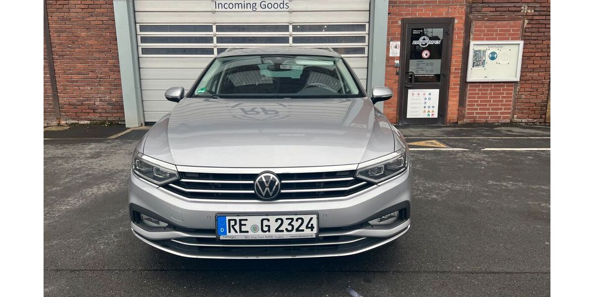 VW Passat 72.500 km 23.499 &euro; Recklinghausen 45661