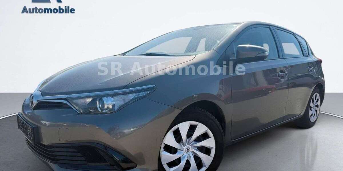 Toyota Auris 138.000 km 9.490 &euro; Recklinghausen 45661