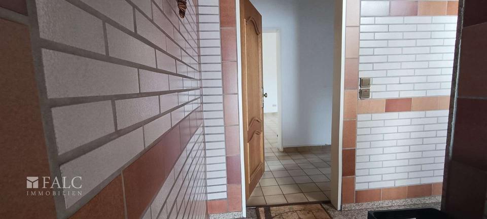 Nostalgie trifft Charme: 3,5-Zimmer-Wohnung auf 125 m² mit Terrasse zimmer