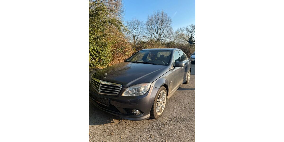 Mercedes-Benz C 250 200.070 km 3.700 &euro; Gelsenkirchen 45891