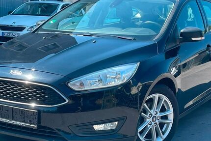 Ford Focus 48.794 km 12.500 &euro; Gelsenkirchen 45884