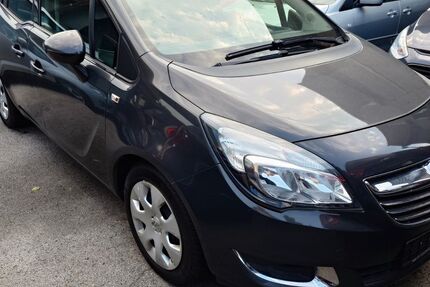 Opel Meriva 130.000 km 6.399 € Gladbeck 45968