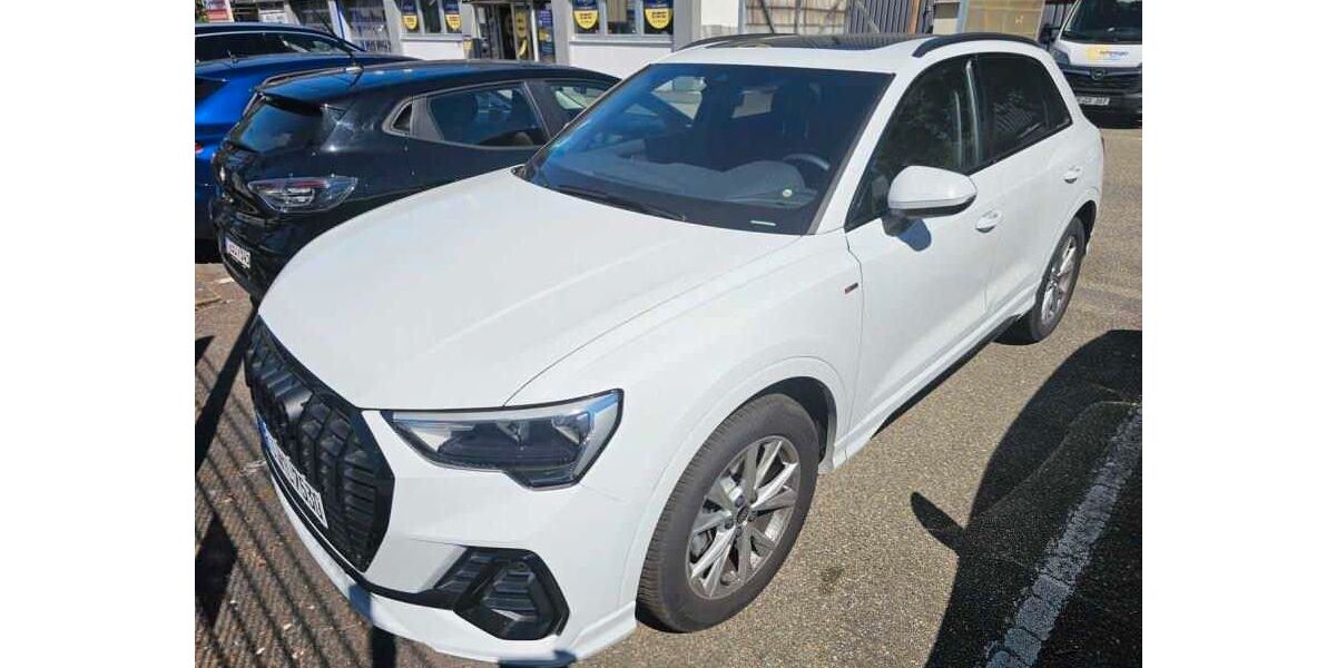 Audi Q3 8.800 km 47.480 &euro; Essen 45307