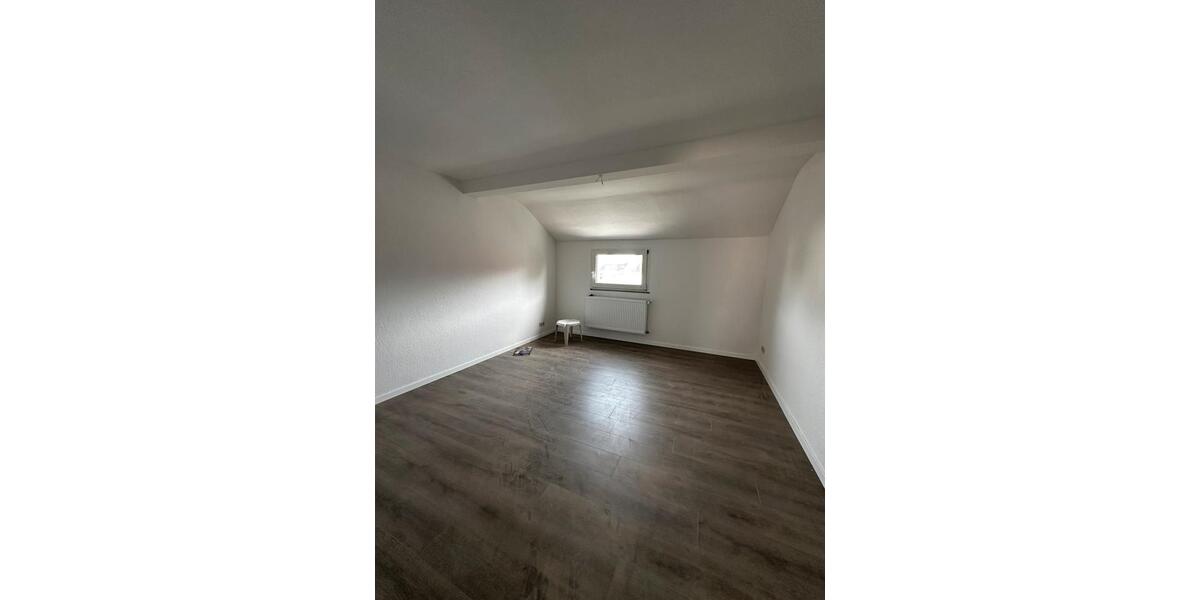Dachgeschoßwohnung Gladbeck Brauck - 2.5 Zimmer, 50 m&sup2;, 450&euro; | Angebot:26385471