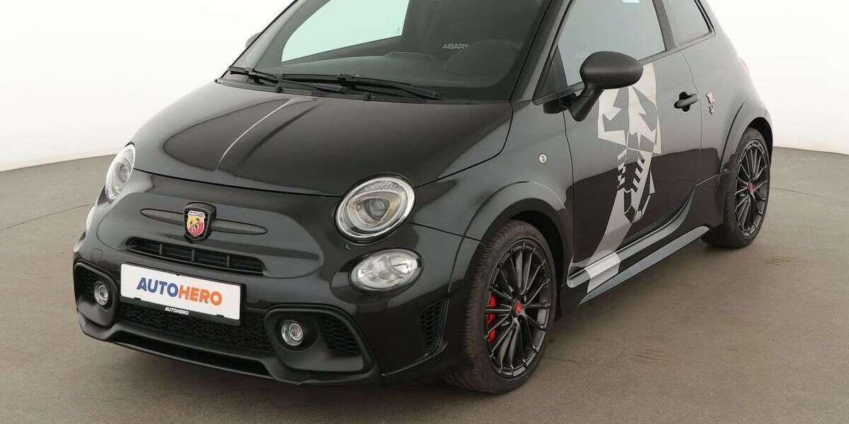 Abarth 595C 44.096 km 22.080 &euro; Essen 45141