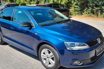 VW Jetta 171.394 km 5.999 &euro; Datteln 45711