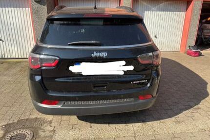 Jeep Compass 104.757 km 13.500 &euro; Recklinghausen 45665